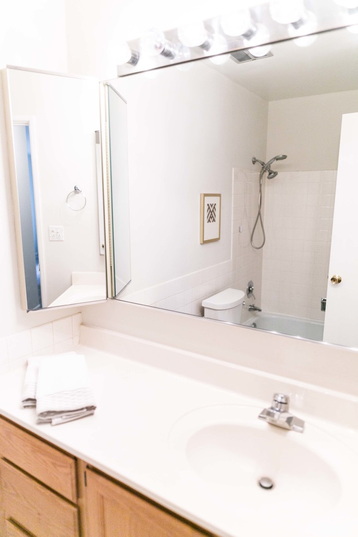 1217 South Old Wilke Road, Unit 209 Rolling Meadows, IL 60005 - Photo 16 of 33