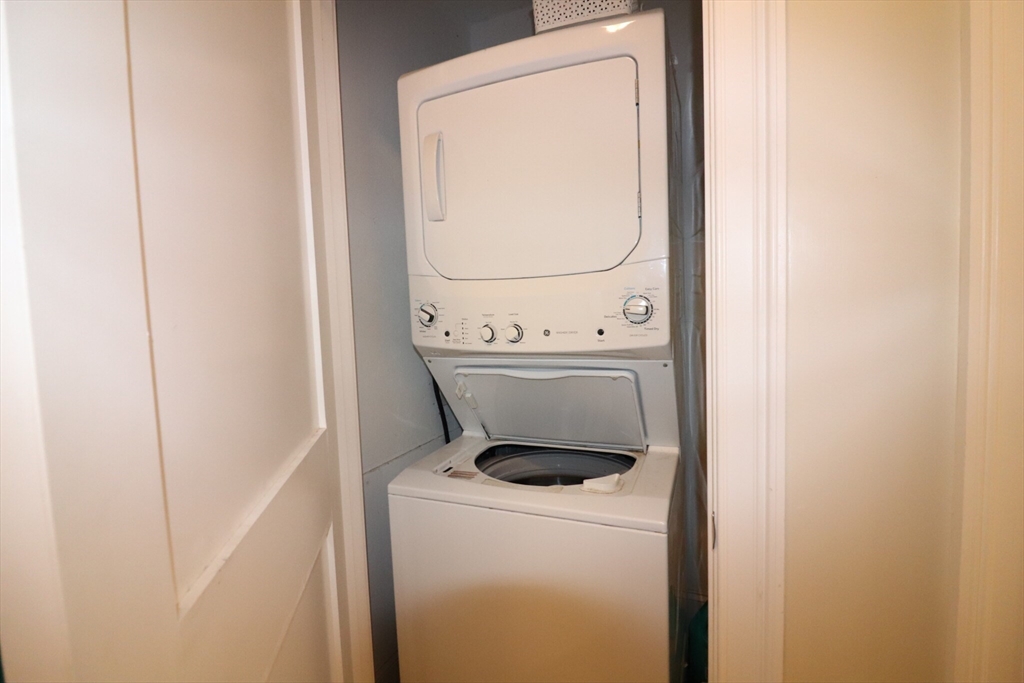 140 Minden Street, Unit 1 Boston, MA 02130 - Photo 5 of 12