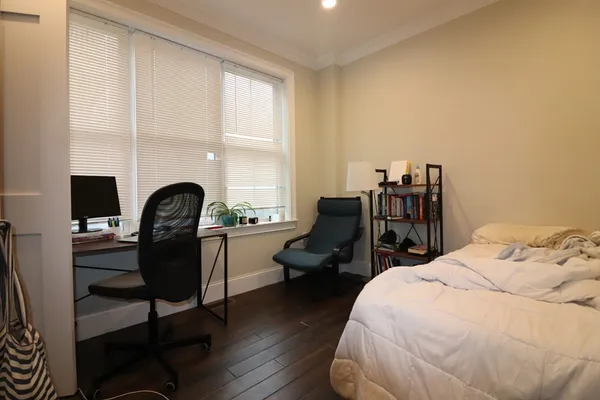 $5,000 | 140 Minden Street, Unit 1, Boston, MA 02130