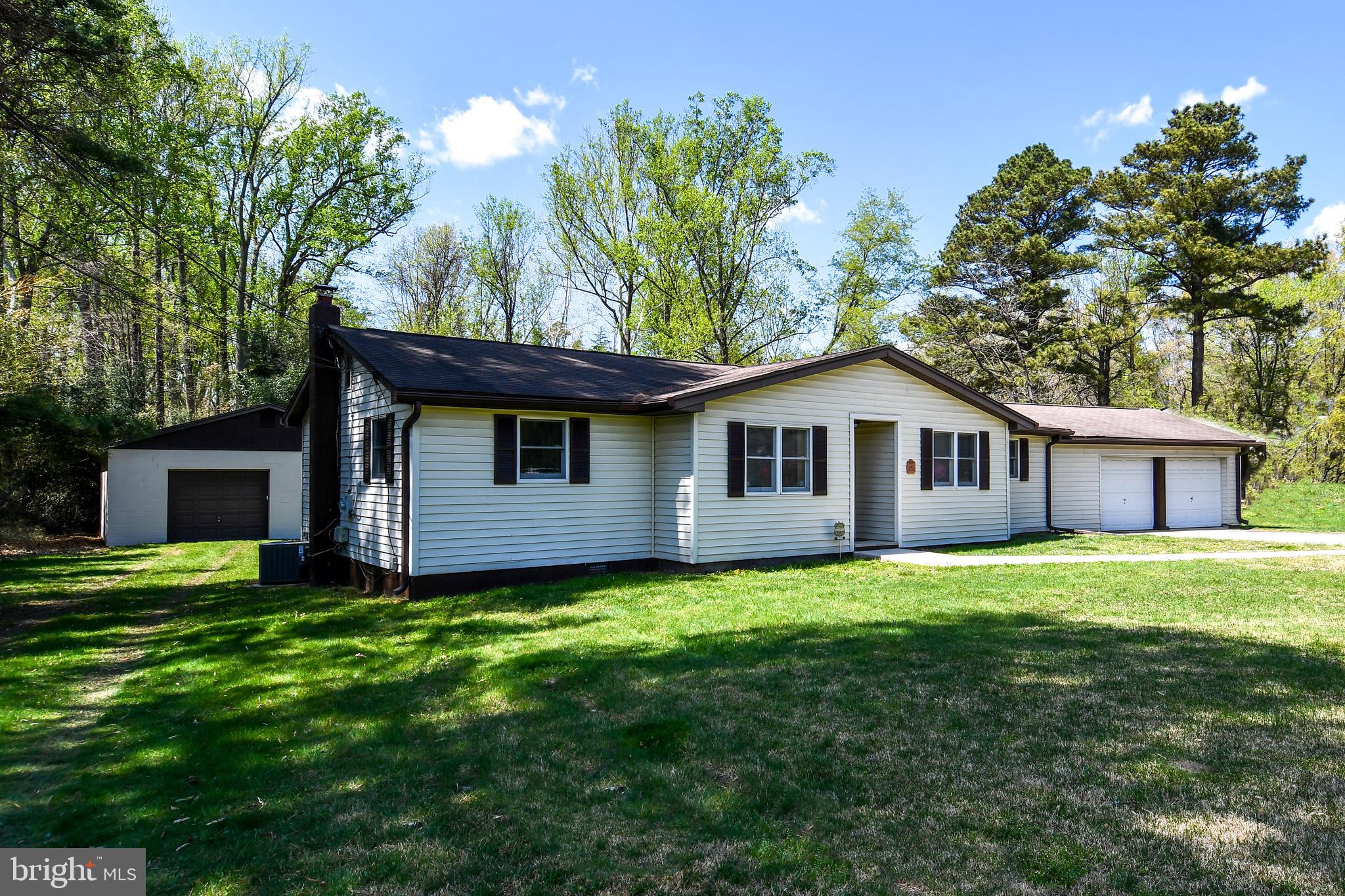 14405 Duckett Road Brandywine, MD 20613 - Photo 3 of 52 WORKSHOP BEHIND HOUSE