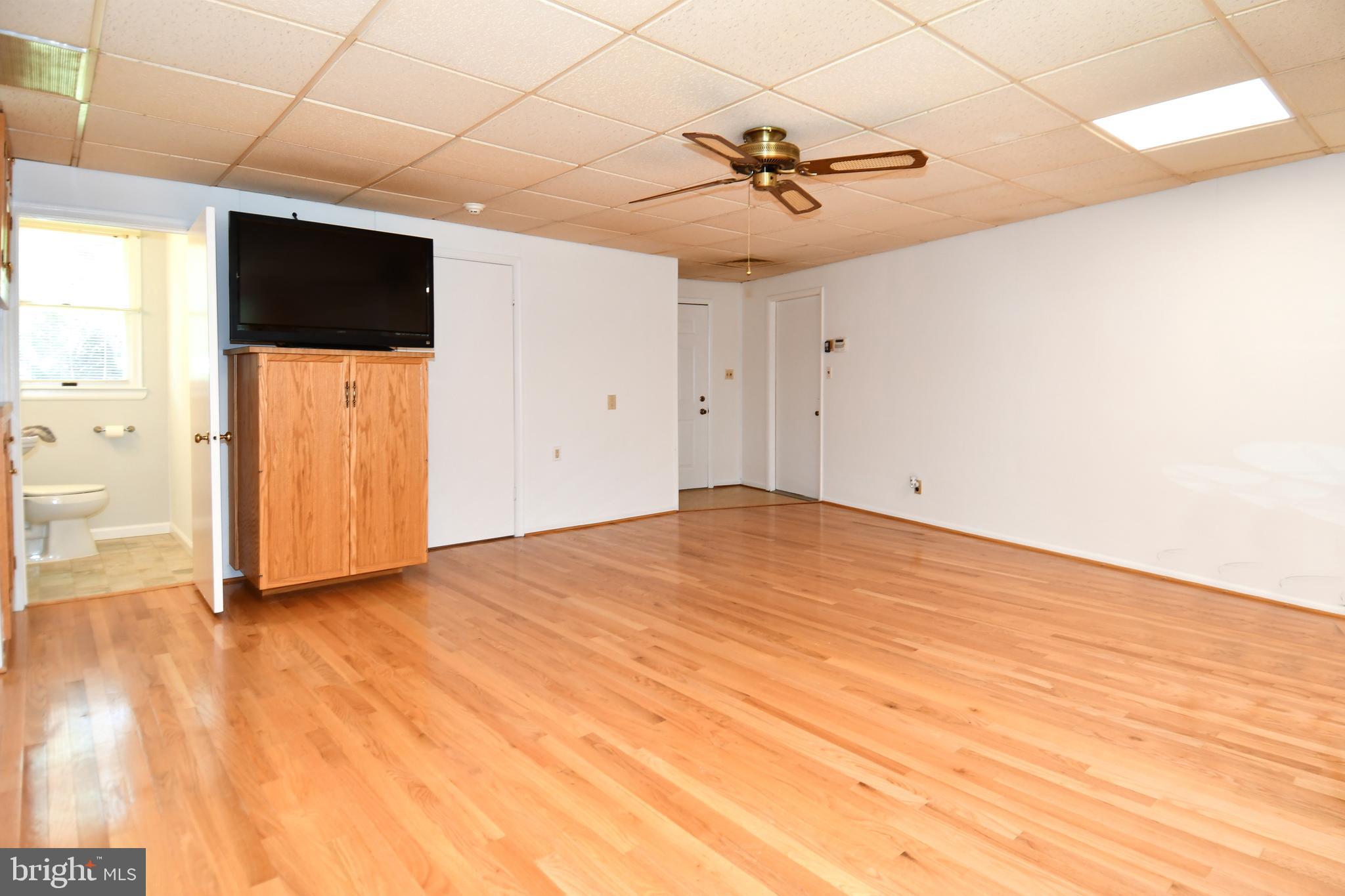 14405 Duckett Road Brandywine, MD 20613 - Photo 35 of 52 FAMILY ROOM HAS DOOR ACCESS TO EXT DECK AND GARAGE