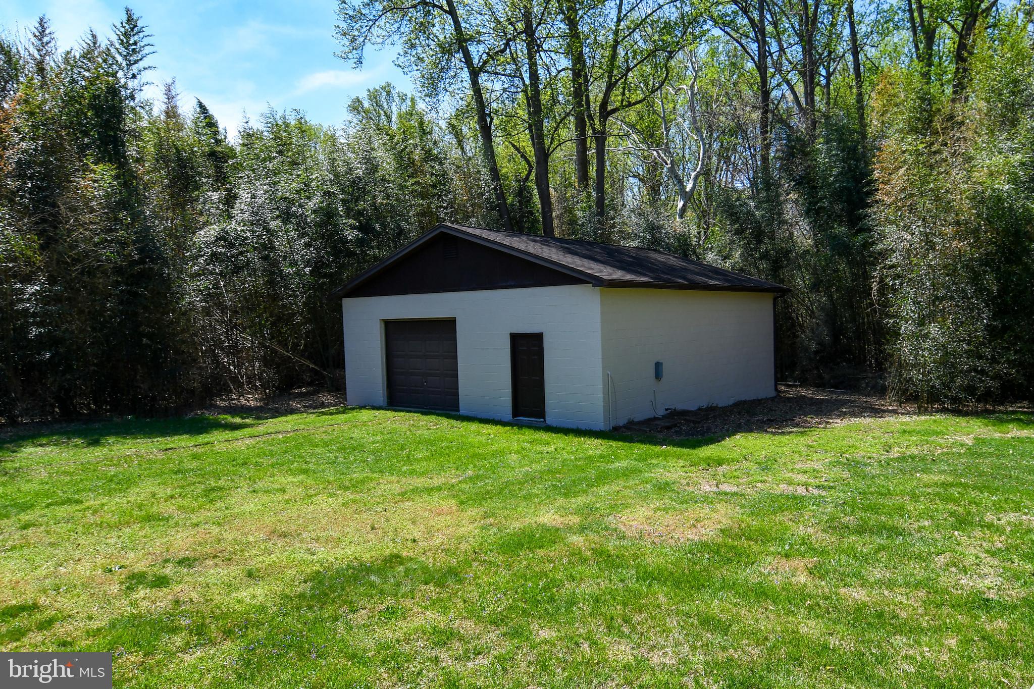 14405 Duckett Road Brandywine, MD 20613 - Photo 50 of 52 EXERIOR REAR WORKSHOP W/ ELECTRICITY