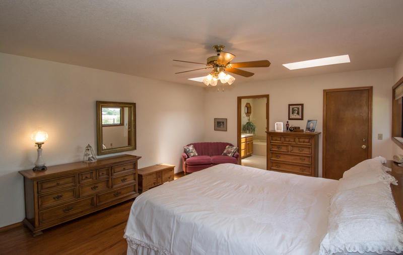 7022 Beatie Road Anderson, CA 96007 - Photo 27 of 59 beatie-124