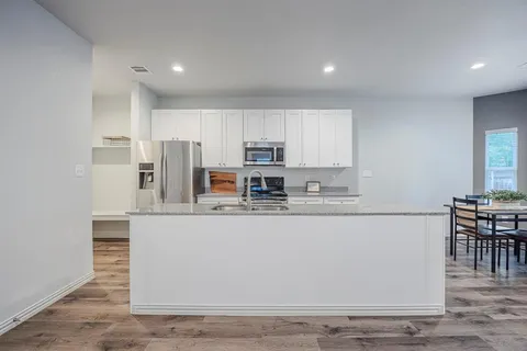 $270,000 | 2801 Northwest 17th Street, Fort Worth, TX 76106