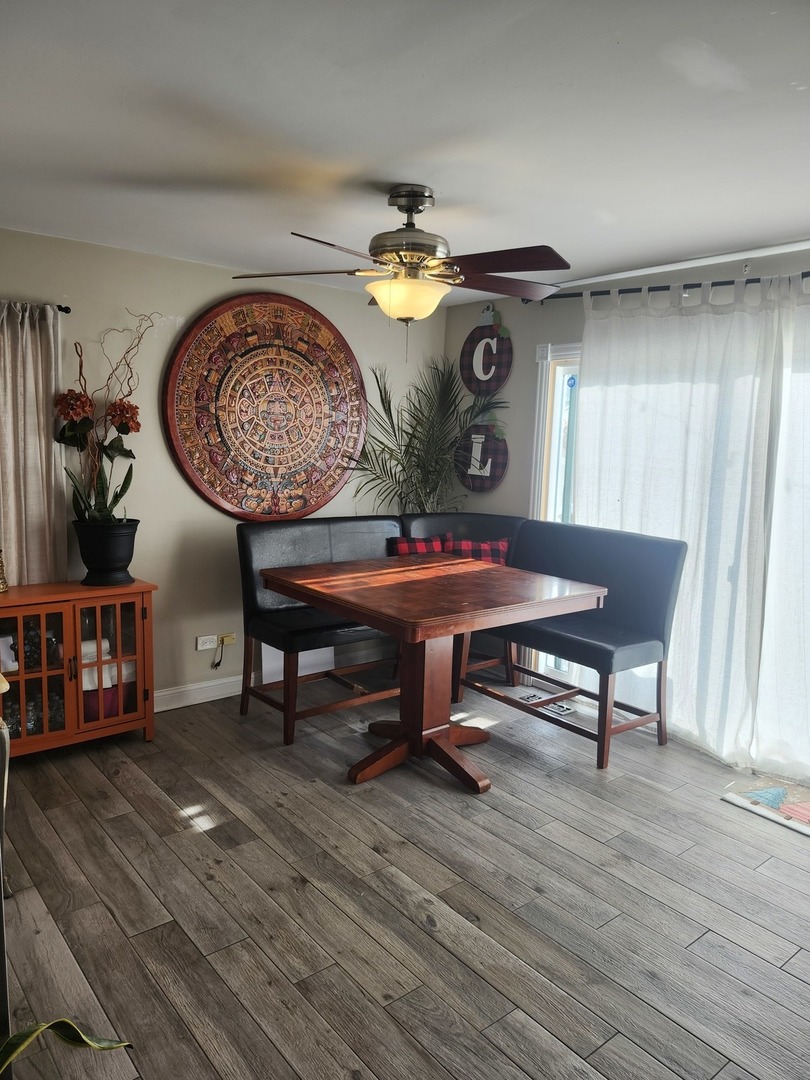 6455 West 64th Street Chicago, IL 60638 - Photo 4 of 22