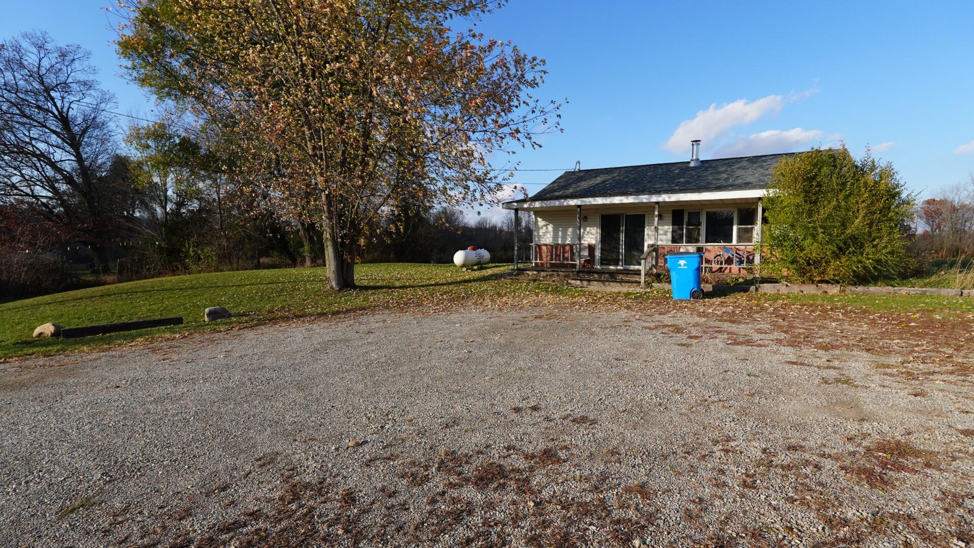 4100 Hudson Road Osseo, MI 49266 - Photo 4 of 12 ZVE00016 (Large)