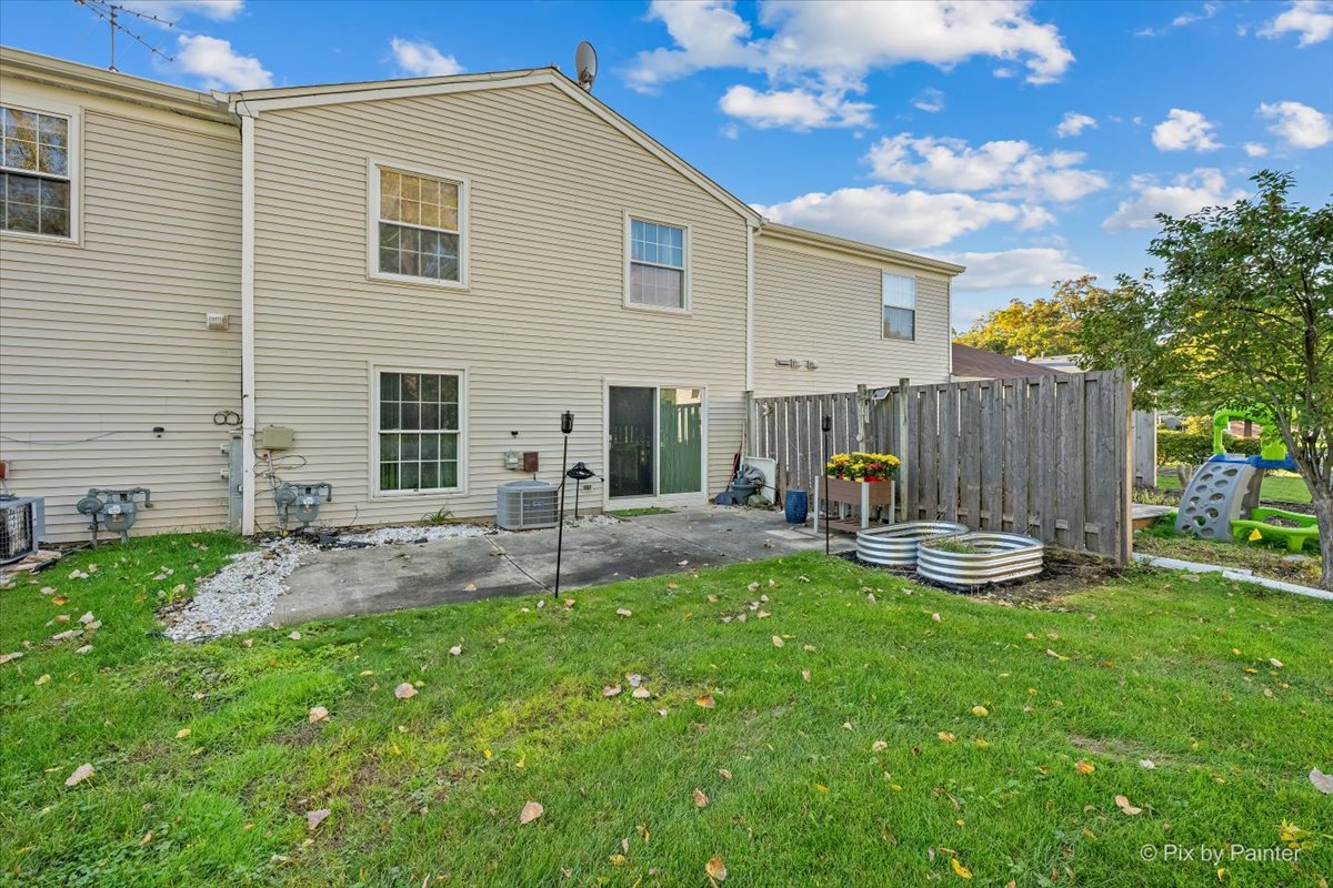 44 Silver Tree Circle Cary, IL 60013 - Photo 25 of 28 Gallery Image 25