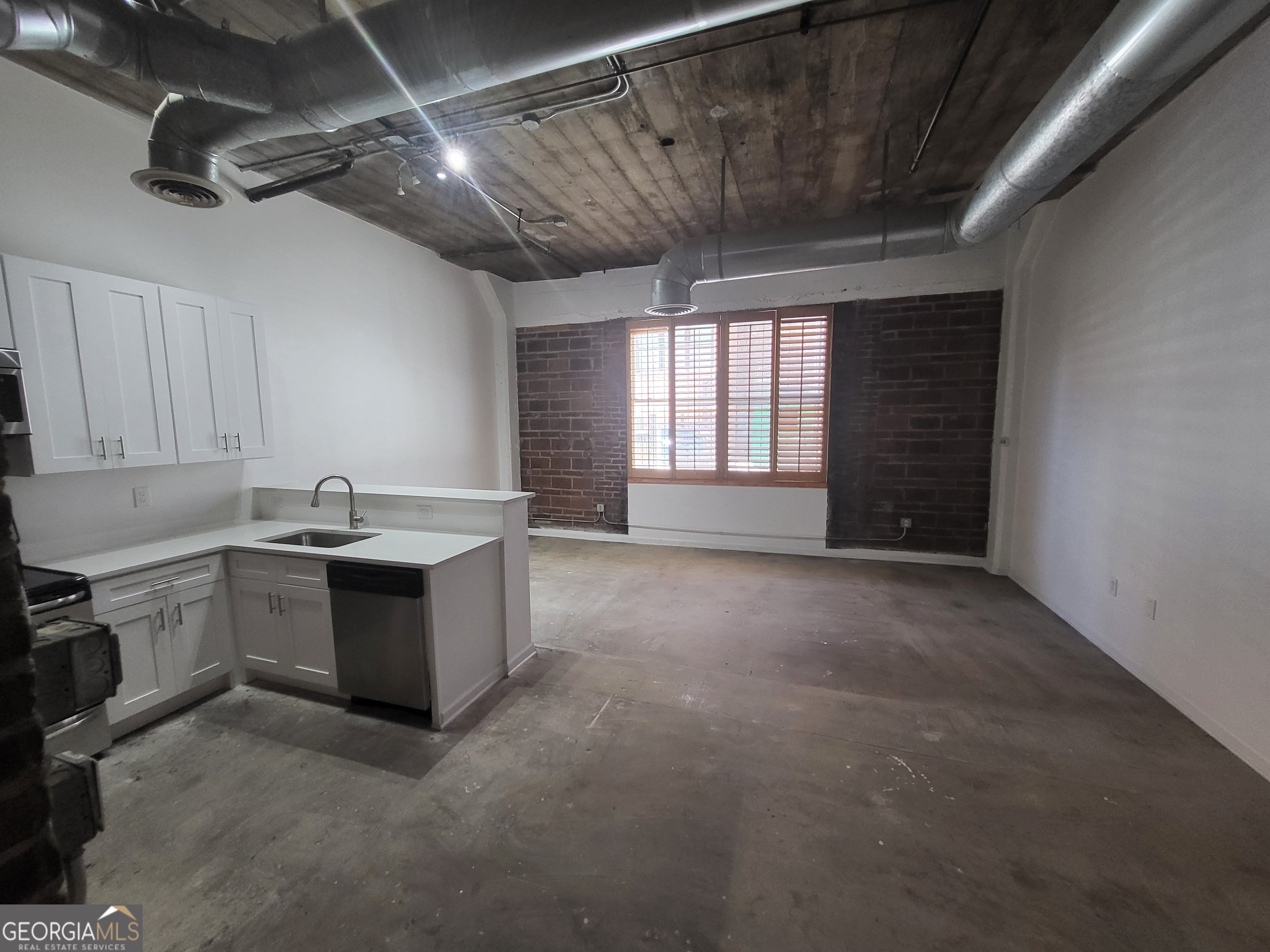 172 Haynes Street Southwest, Unit 105 Atlanta, GA 30313 - Photo 4 of 11