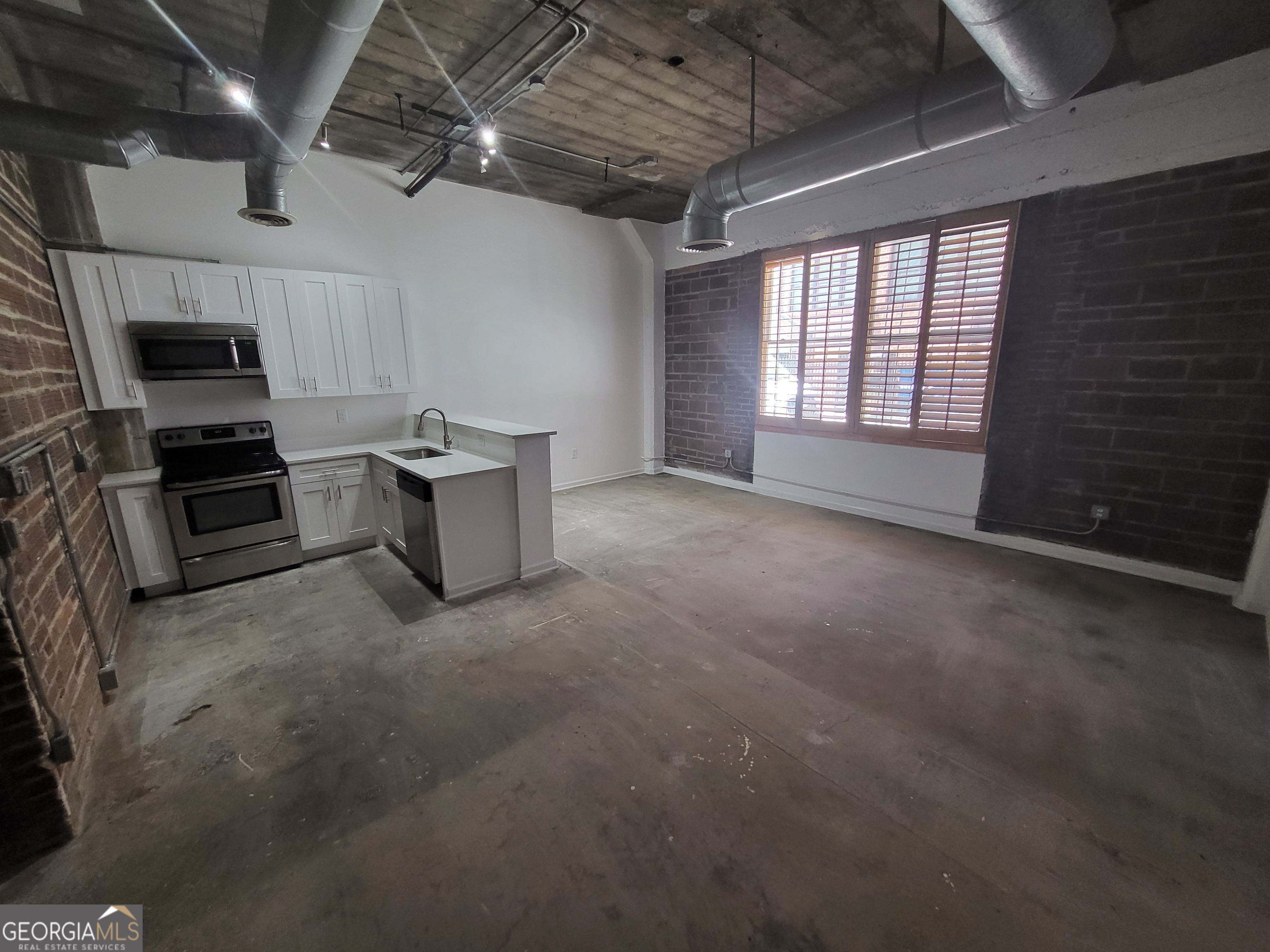 172 Haynes Street Southwest, Unit 105 Atlanta, GA 30313 - Photo 5 of 11