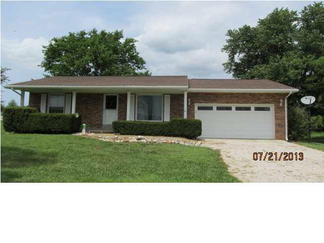 1601 Holler Road Mount Vernon, IN 47620 - Photo 1 of 22 Gallery Image 1