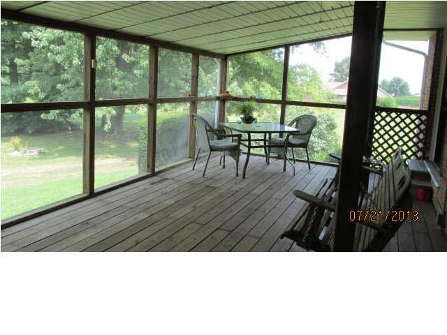 1601 Holler Road Mount Vernon, IN 47620 - Photo 5 of 22 Gallery Image 5