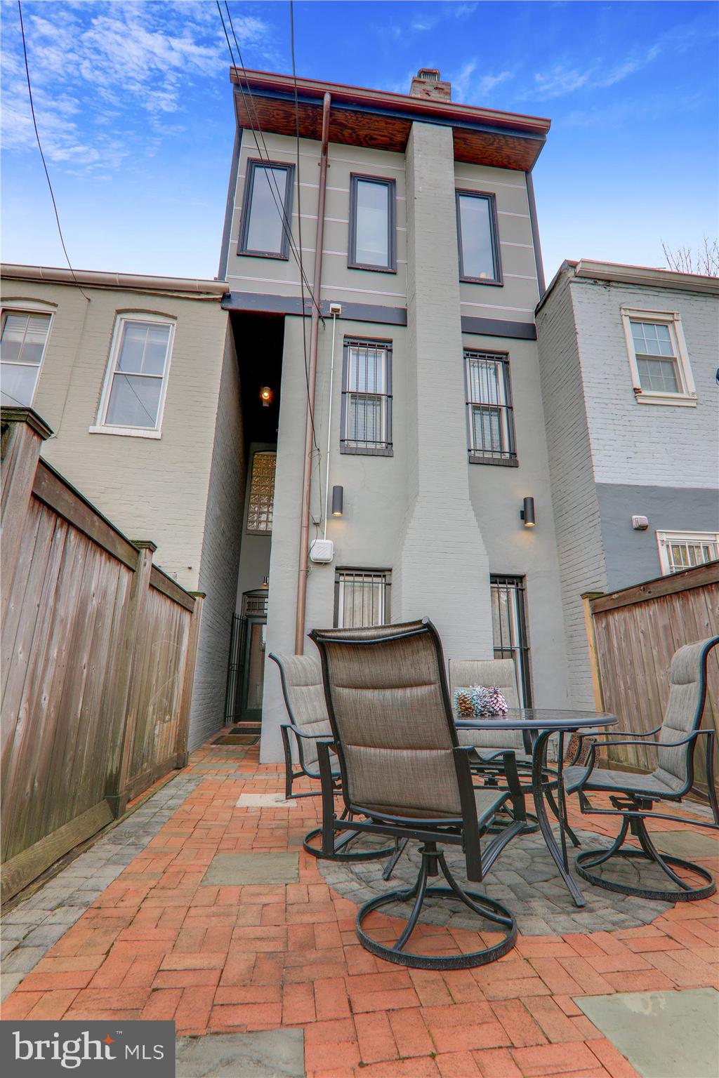 1402 E Street Southeast Washington, DC 20003 - Photo 32 of 40 Private Patio