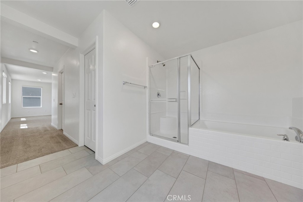 7560 Citrusmoon Court Riverside, CA 92507 - Photo 52 of 62 Primary bathroom