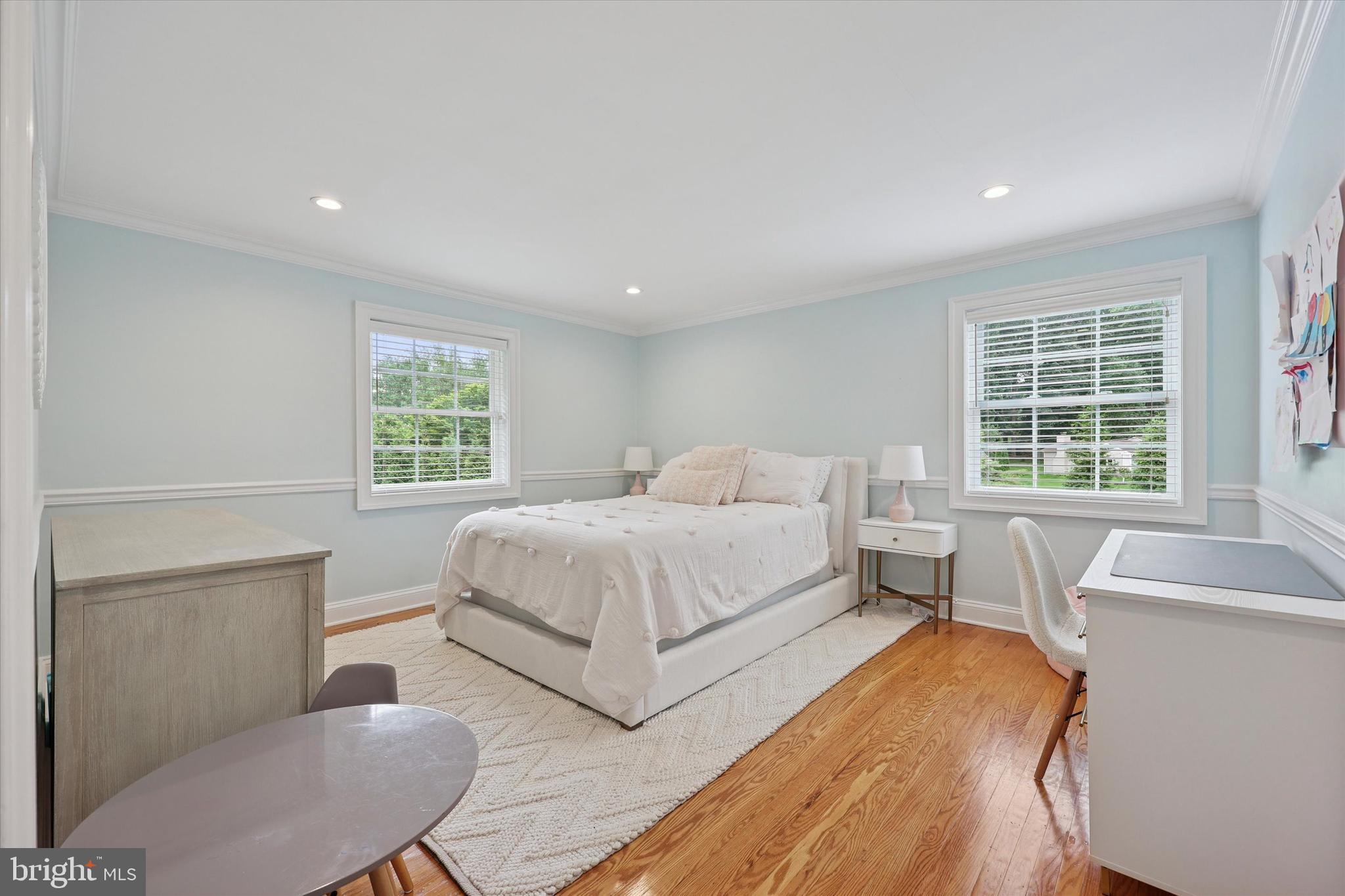 280 Deepdale Road Wayne, PA 19087 - Photo 20 of 35 a spacious bedroom with a bed and a large window