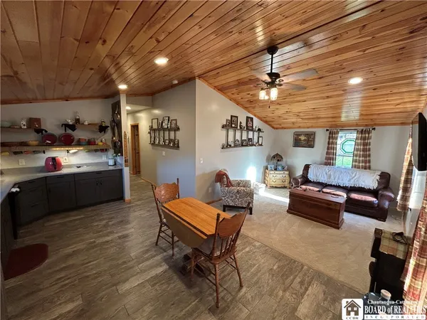 $429,900 | 8190 Route 60 Pomfret Ny 14718, Cassadaga, NY 14718