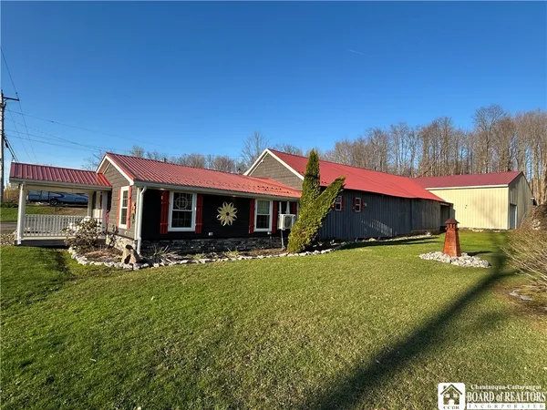 $429,900 | 8190 Route 60 Pomfret Ny 14718, Cassadaga, NY 14718