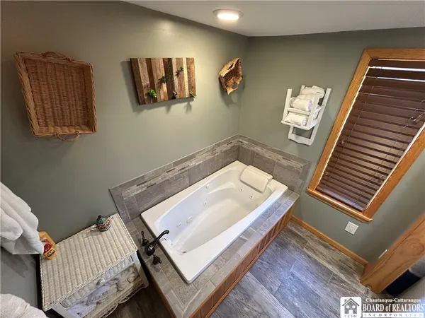 $429,900 | 8190 Route 60 Pomfret Ny 14718, Cassadaga, NY 14718