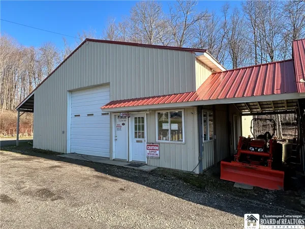 $429,900 | 8190 Route 60 Pomfret Ny 14718, Cassadaga, NY 14718