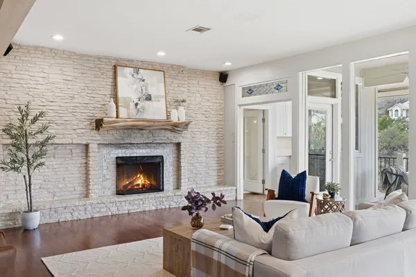 $1,499,900 | 718 Bermuda Street, Lakeway, TX 78734
