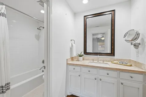 $1,699,000 | 718 Bermuda Street, Lakeway, TX 78734