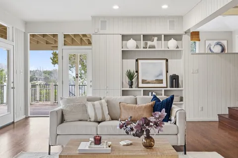 $1,699,000 | 718 Bermuda Street, Lakeway, TX 78734