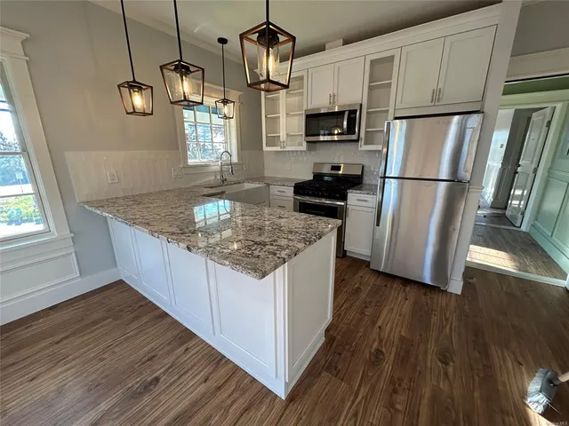 $1,799,999 | 375-1577 Goshen Turnpike, Middletown, NY 10941