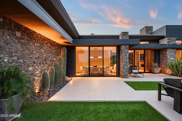 $5,600,000 | 9589 East Cintarosa Pass, Scottsdale, AZ 85262
