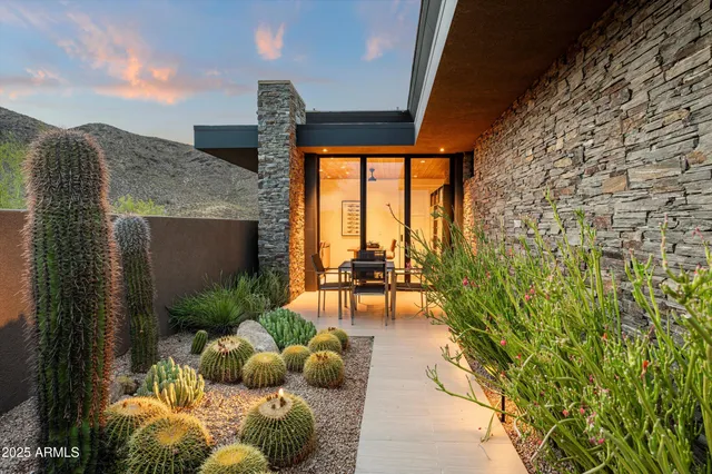 $5,600,000 | 9589 East Cintarosa Pass, Scottsdale, AZ 85262