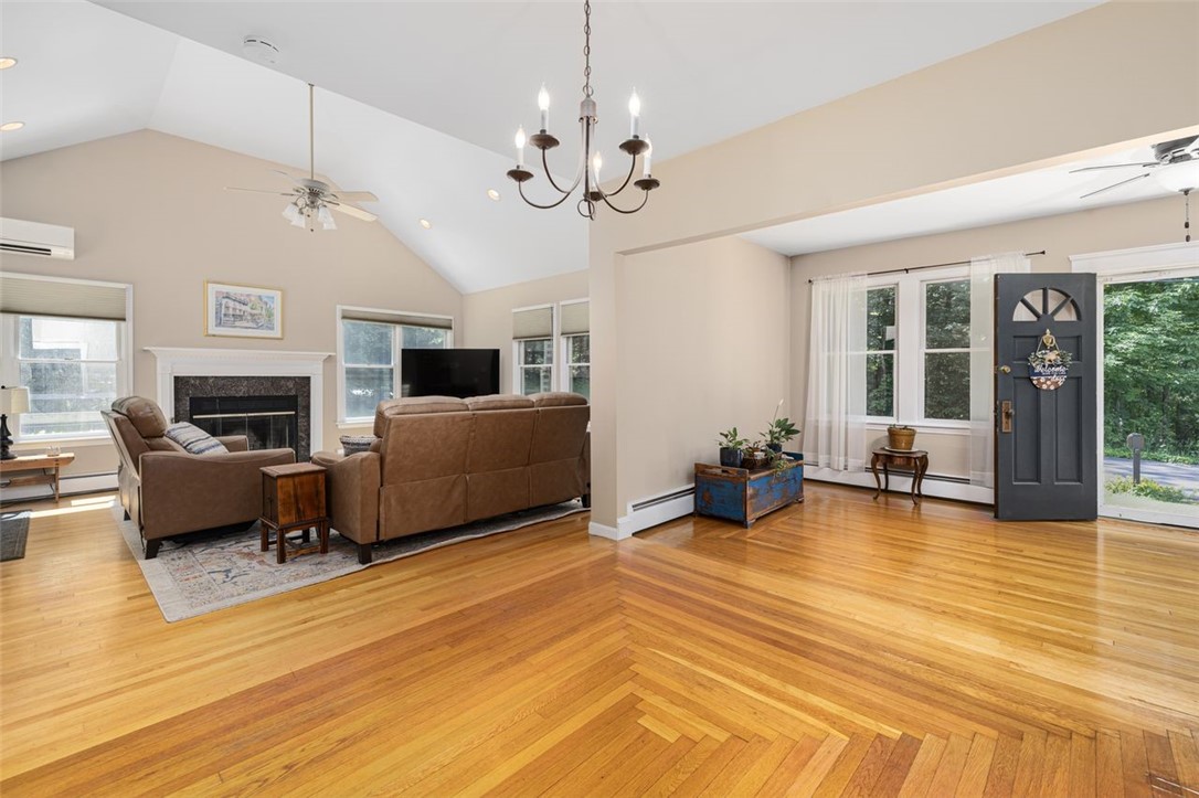 15 Little Pond County Road Cumberland, RI 02864 - Photo 7 of 32