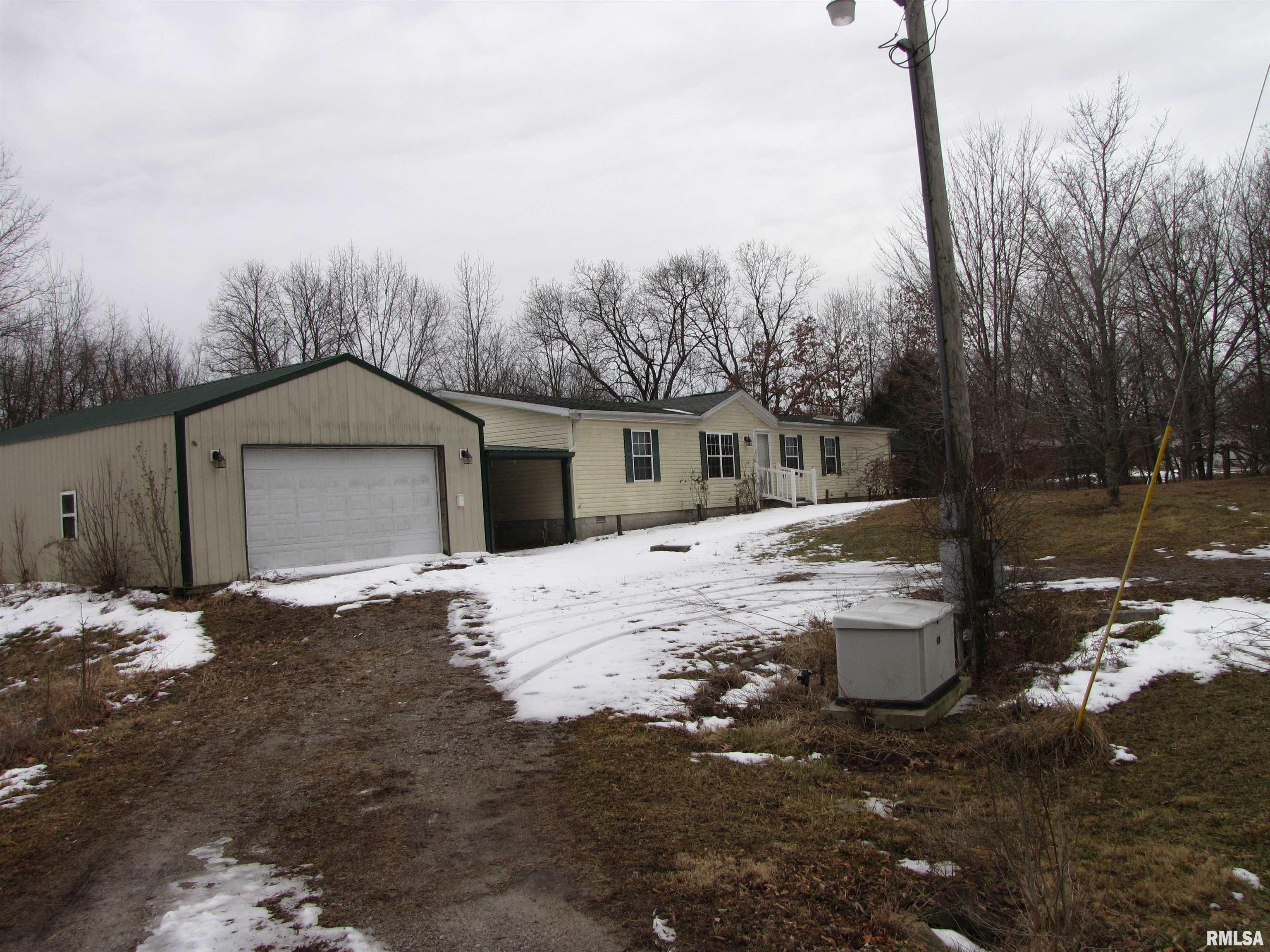 572 Gerrish Road Patoka, IL 62875 - Photo 24 of 30