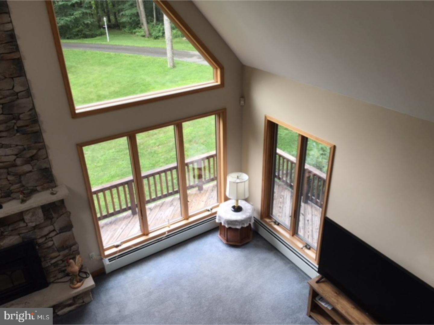 3275 Mountain Road Slatington, PA 18080 - Photo 8 of 11