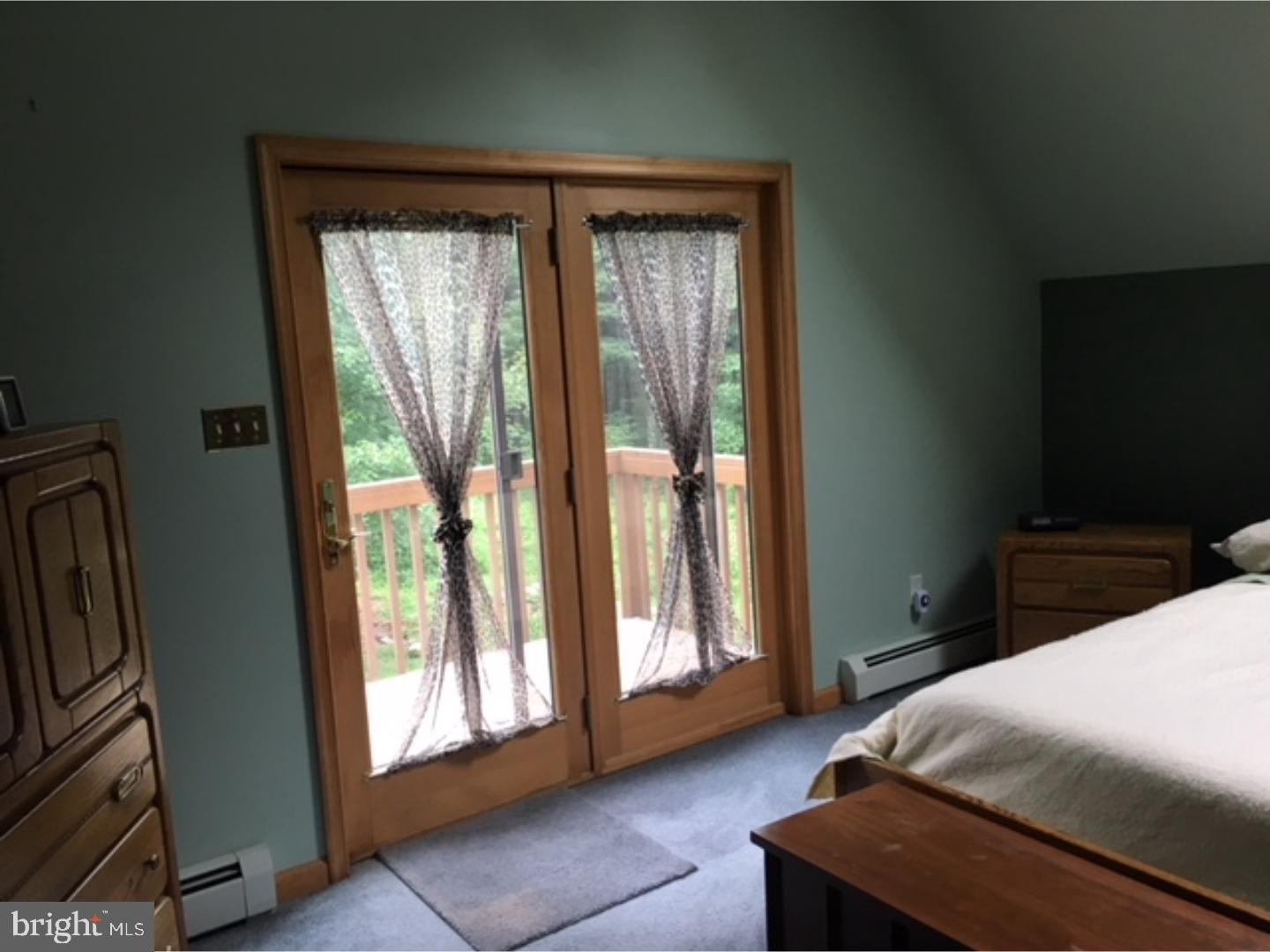 3275 Mountain Road Slatington, PA 18080 - Photo 10 of 11 Bedroom - Main