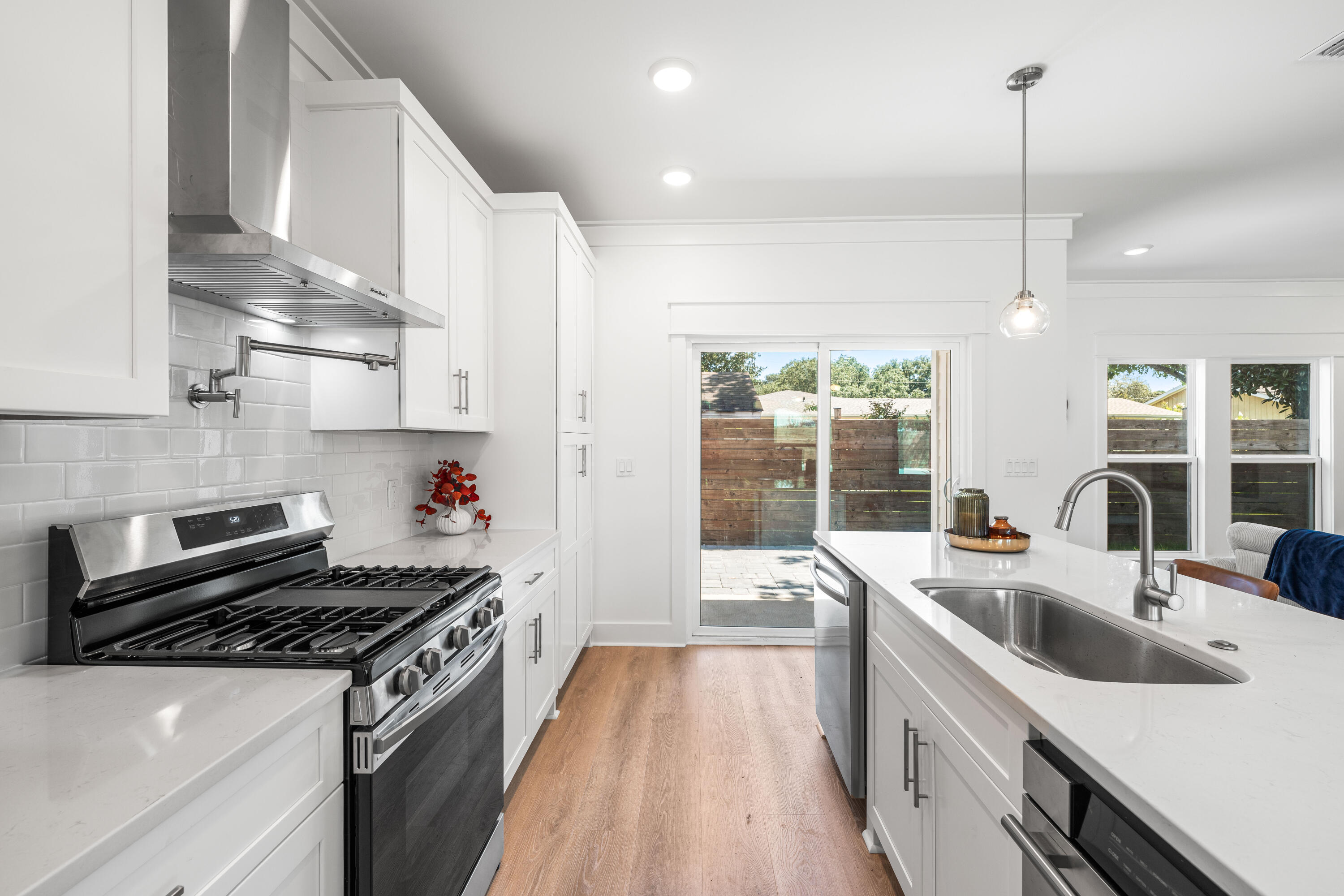 113 Fletcher Way Destin, FL 32541 - Photo 10 of 51 113 Fletcher-9