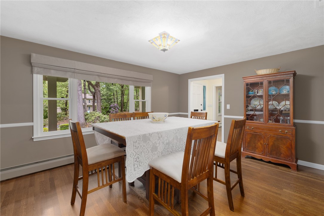 30 Abigail Street Warwick, RI 02818 - Photo 14 of 38