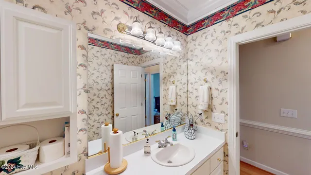 $435,000 | 203 Pointe Drive, La Grange, NC 28551