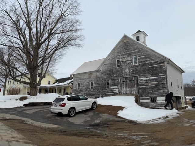 79 High Street Pittsfield, NH 03263 - Photo 11 of 58