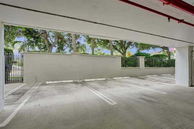 $3,775 | 101 South Ocean Drive, Unit 406, Deerfield Beach, FL 33441