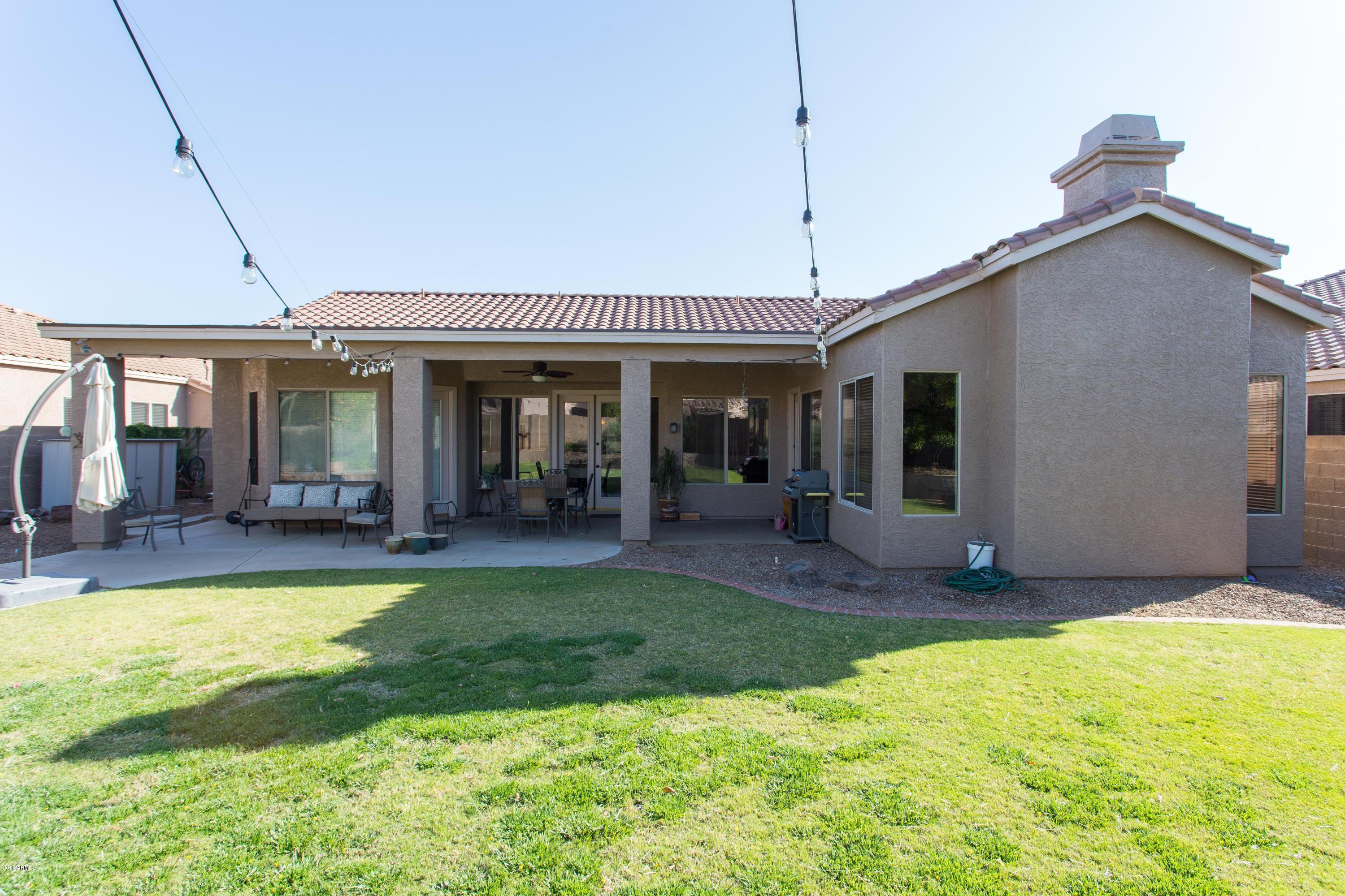 4332 East Swilling Road Phoenix, AZ 85050 - Photo 14 of 22 4332 E Swilling 20 1