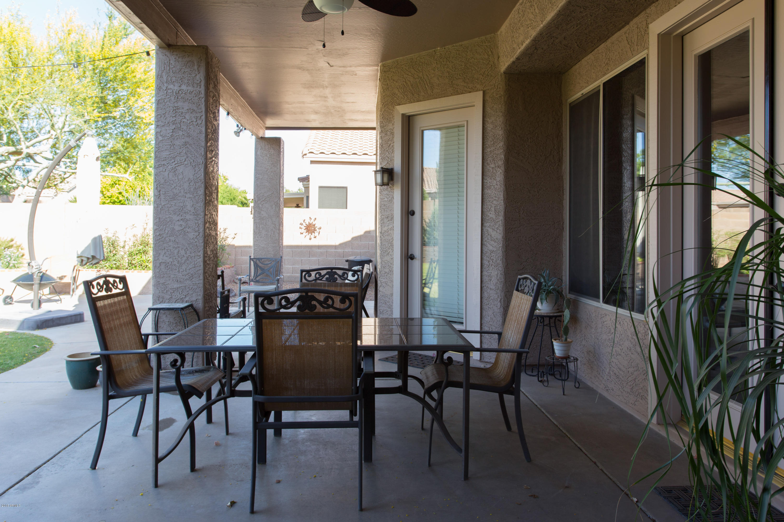 4332 East Swilling Road Phoenix, AZ 85050 - Photo 20 of 22 4332 E Swilling 23