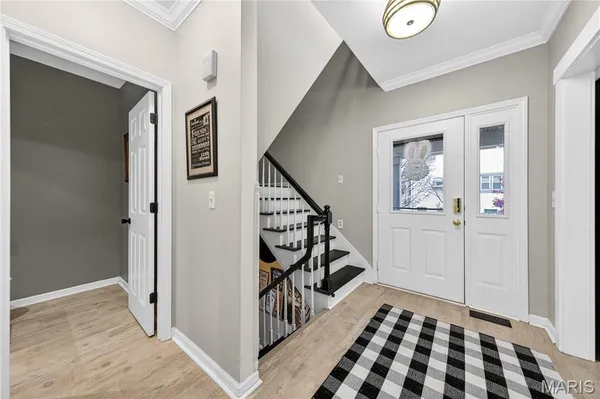 $525,000 | 1187 Hawken Place, Webster Groves, MO 63119