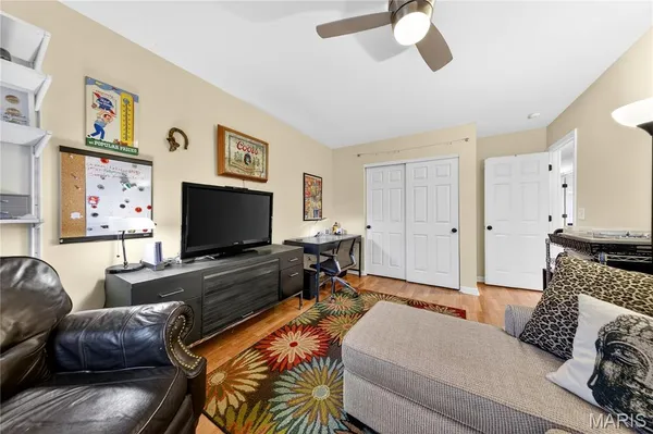 $525,000 | 1187 Hawken Place, Webster Groves, MO 63119