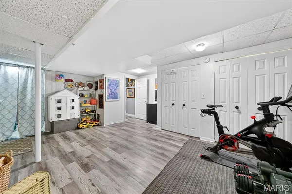 $525,000 | 1187 Hawken Place, Webster Groves, MO 63119
