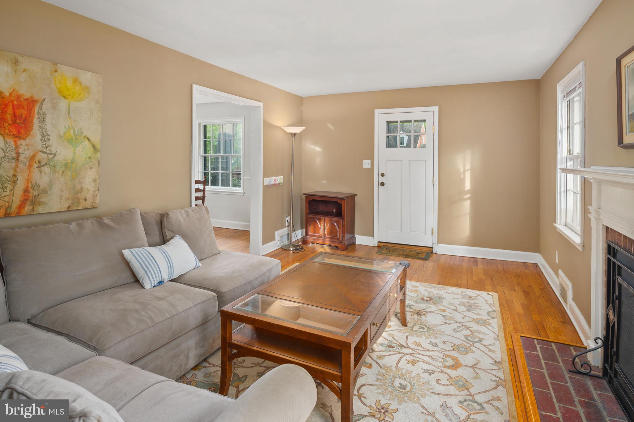 916 Adana Road Pikesville, MD 21208 - Photo 5 of 28 Stunning sunlit living space
