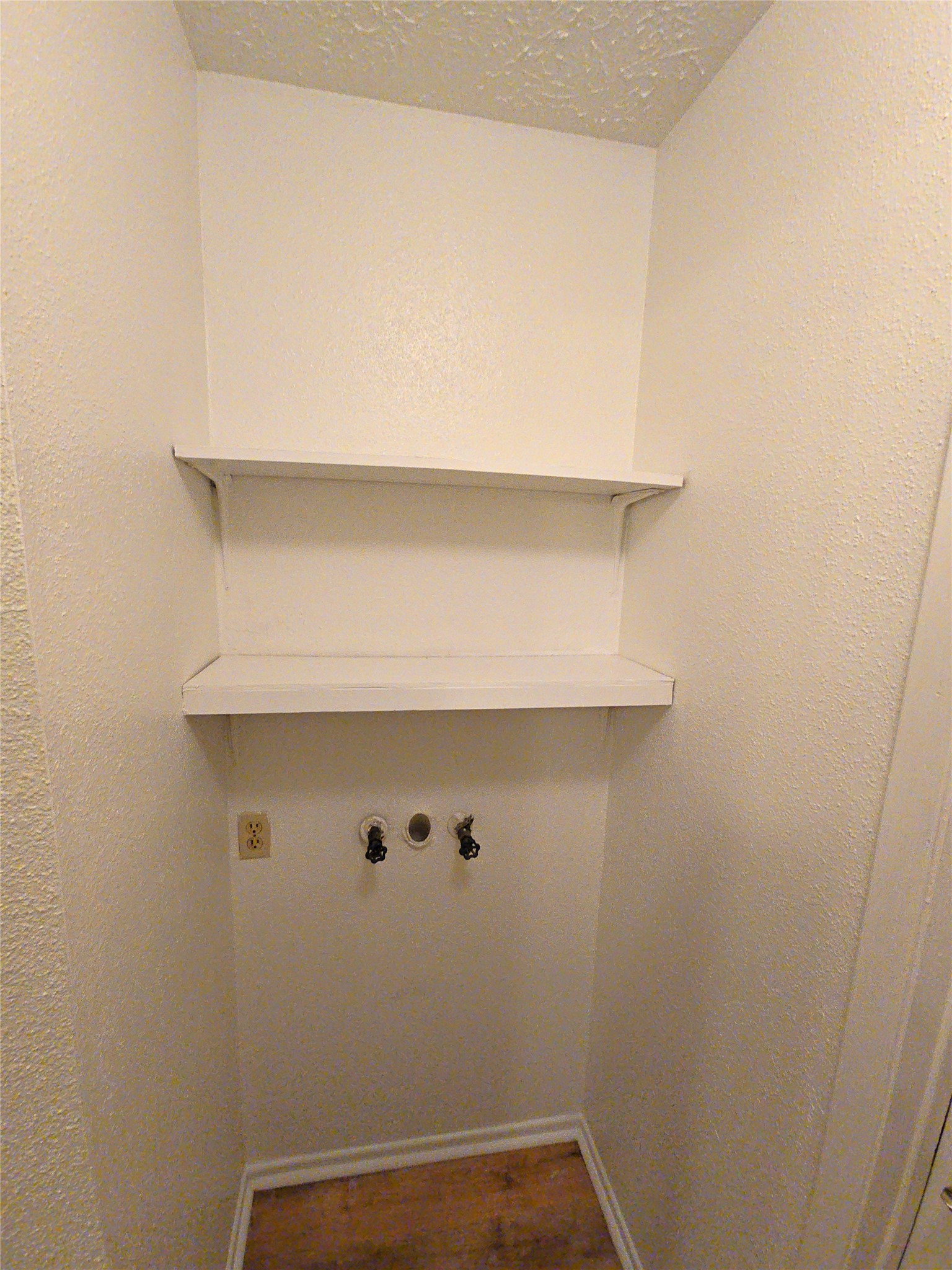 10906 Maple Rock Drive Humble, TX 77396 - Photo 20 of 27 a view of small space