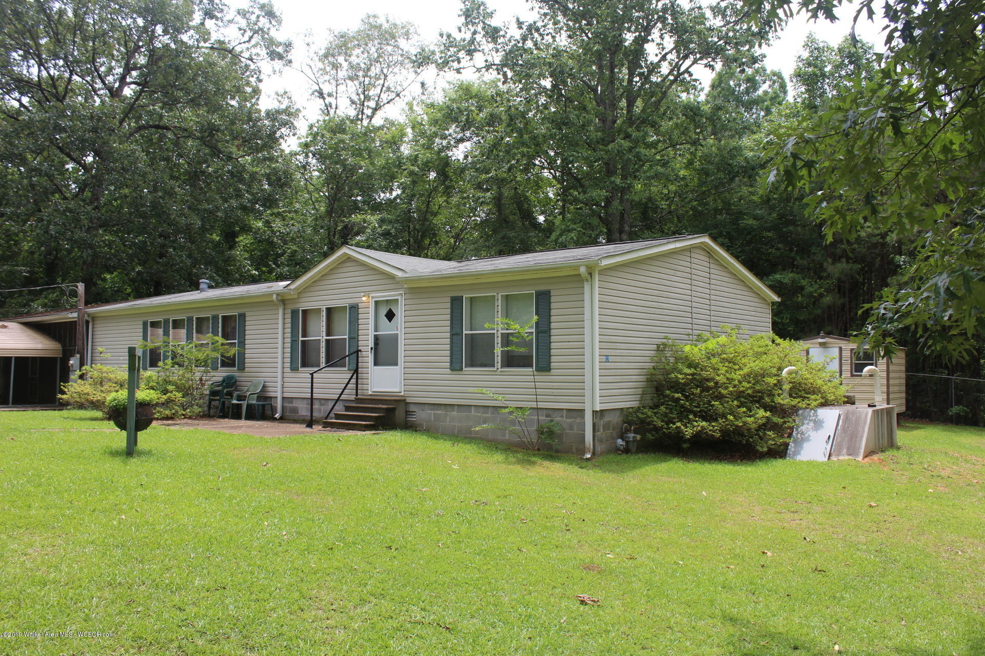 1837 Glover Road Quinton, AL 35130 - Photo 2 of 28 Gallery Image 2