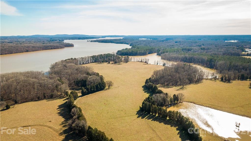 995 Crawford Road Salisbury, NC 28146 - Photo 4 of 25 Gallery Image 4