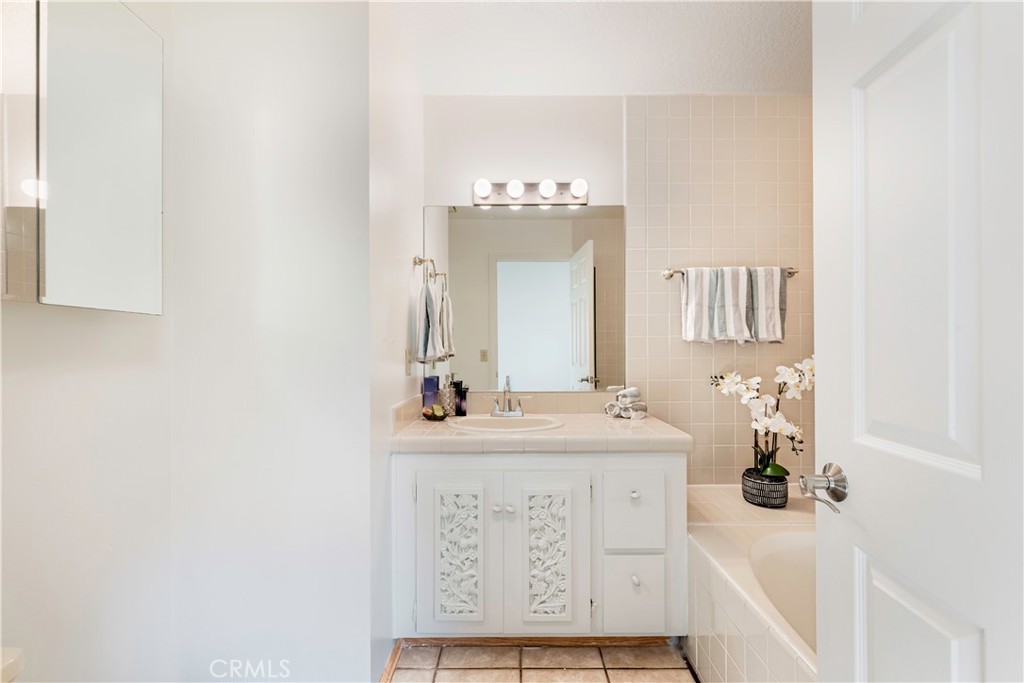 4425 East 5th Street, Unit A Long Beach, CA 90814 - Photo 31 of 34