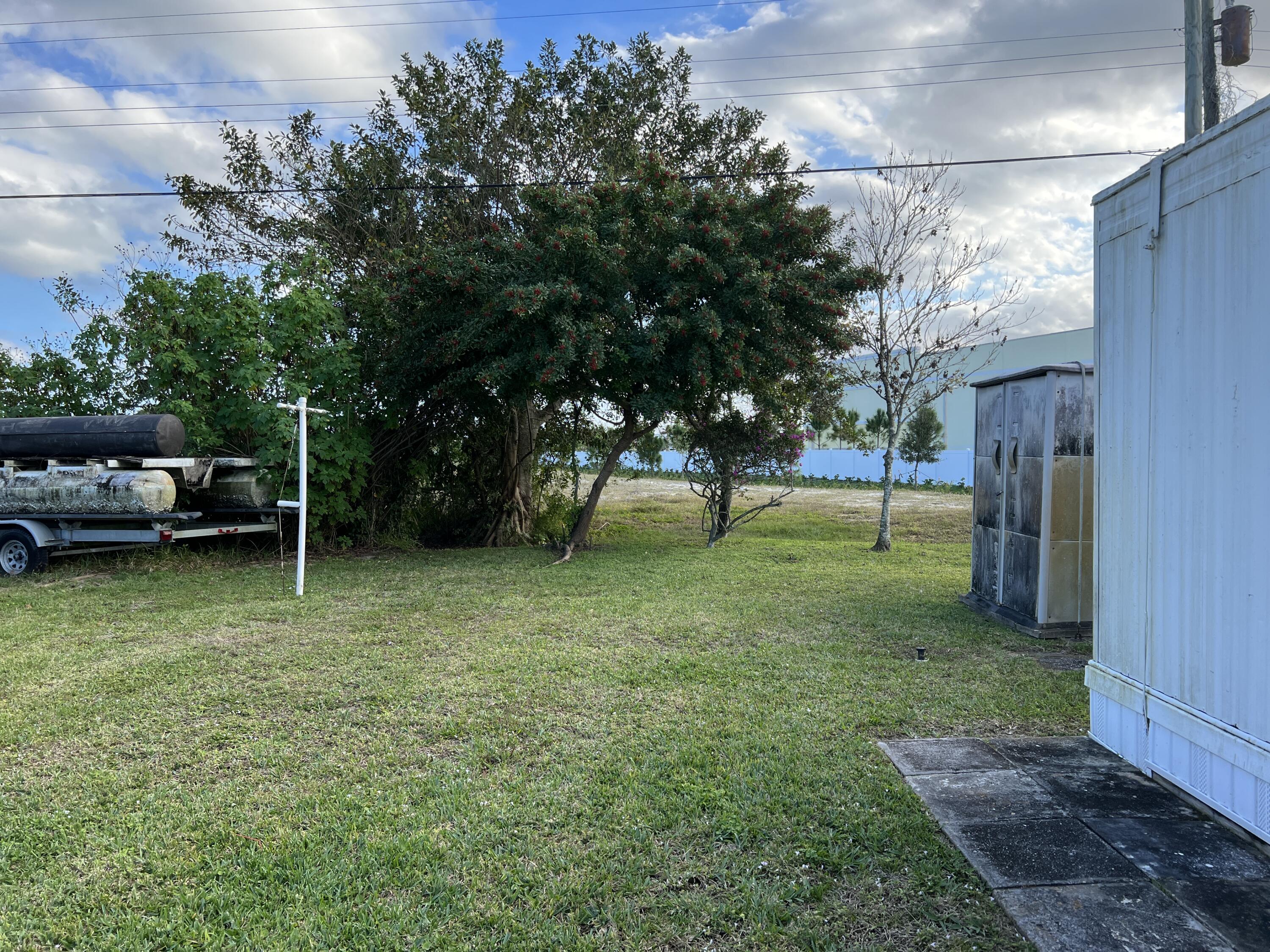 6960 Southeast Ridgeway Terrace Hobe Sound, FL 33455 - Photo 23 of 23 IMG_0342