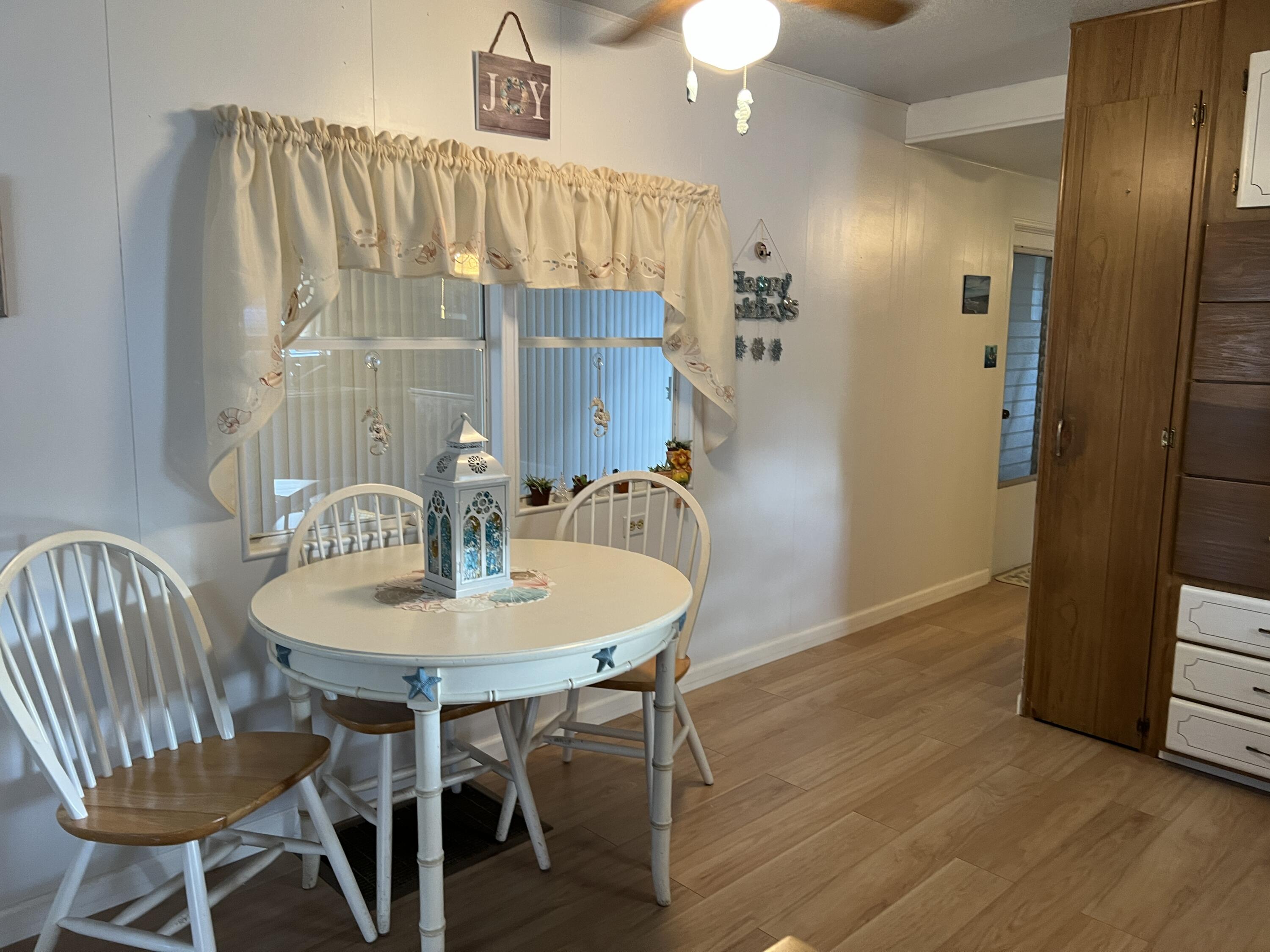 6960 Southeast Ridgeway Terrace Hobe Sound, FL 33455 - Photo 8 of 23 IMG_0331