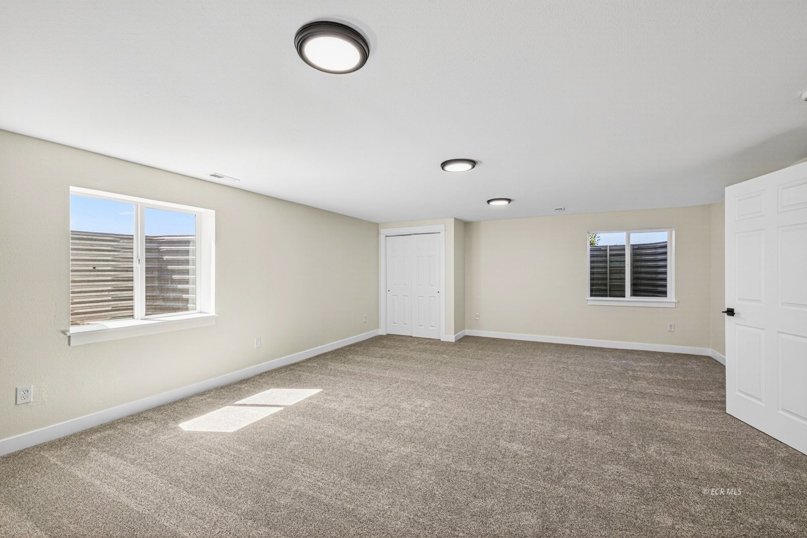 412 Edgebrook Way Spring Creek, NV 89815 - Photo 28 of 47